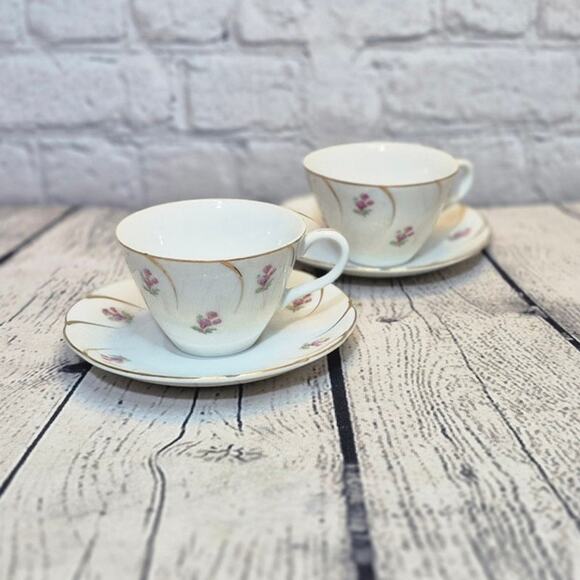 Vintage Set of 2Teacups and 2 Saucers by Grantcrest China - Picture 1 of 5